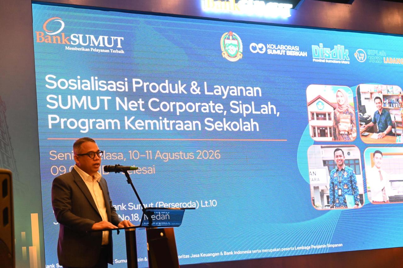 Teks Foto: Direktur Utama Bank Sumut, Heru Mardiansyah mengungkapkan kesiapan dalam turut serta memperkuat tata kelola dana Bantuan Operasional Sekolah (BOS) melalui penerapan transaksi non-tunai dan pemanfaatan layanan digital, Selasa (11/9)